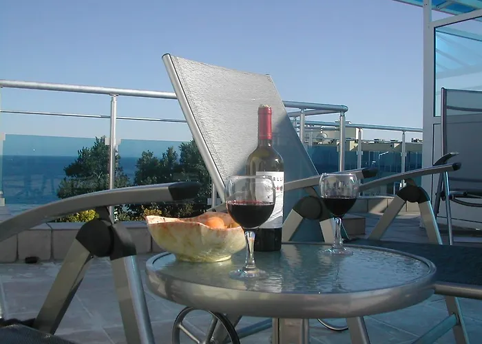 Oasis And Апартамент