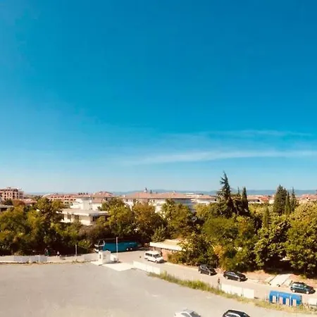 Apartment Oasis And *