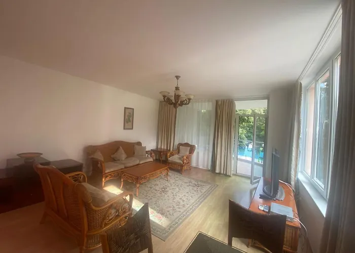 Oasis And דירה *