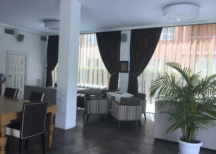 Oasis And דירה *