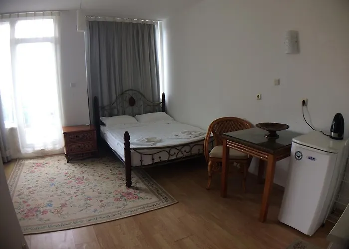 Oasis And * רבדה