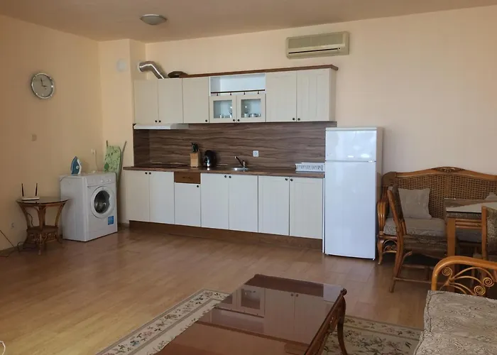 Oasis And דירה *